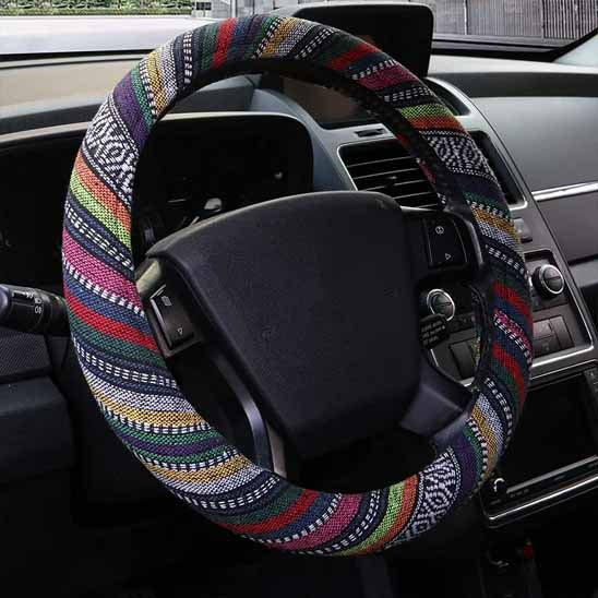 car-steering-wheel-cover-confident-driving