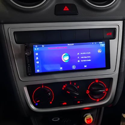 apple-car-play-screen-fm-radio