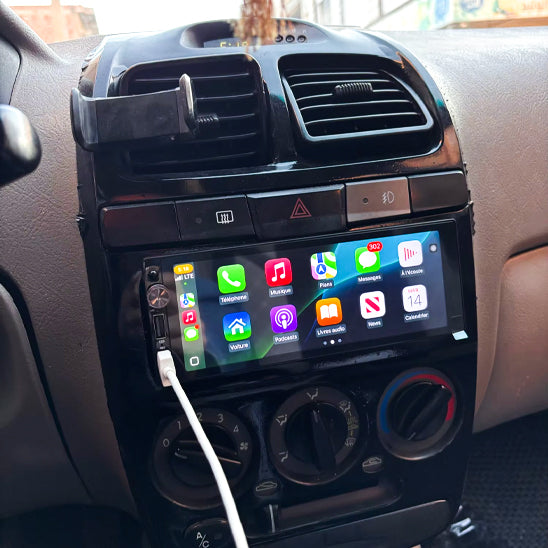 apple-car-play-screen-handsfree-bluetooth
